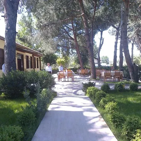 Camlik Restaurant *