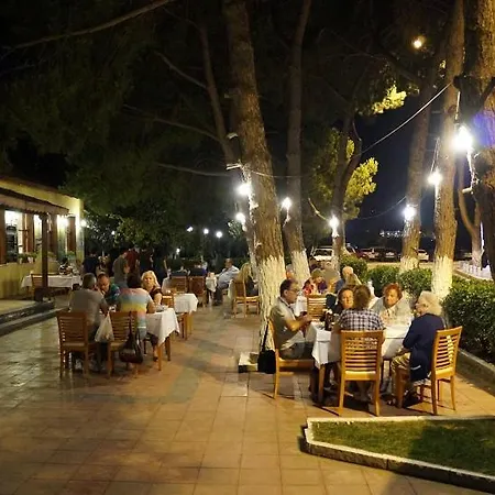 Camlik Restaurant מלון