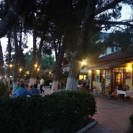 מלון Camlik Restaurant *
