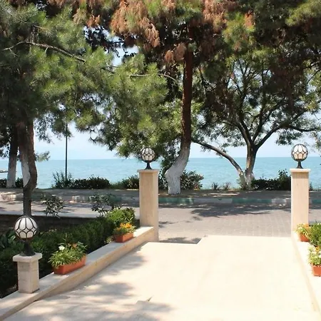 Camlik Restaurant מלון